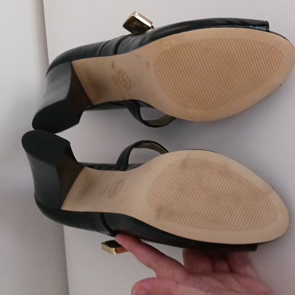 Michael Kors Black Heels - Picture 3 of 7